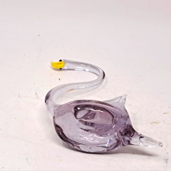Hand Blown Purple Art Glass Swan - Picture 4 of 4